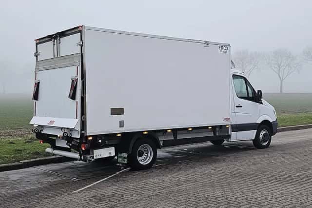 Mercedes-Benz Sprinter (2017) thumbnail 3