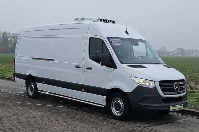 Mercedes-Benz Sprinter (2020) thumbnail 4