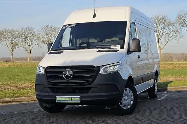 Mercedes-Benz eSprinter (2026) thumbnail 1