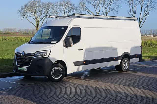 Renault Master (2021) thumbnail 2
