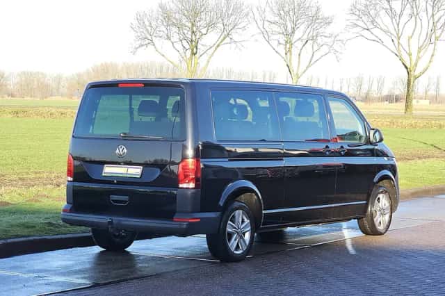 Volkswagen Transporter (2022) thumbnail 3