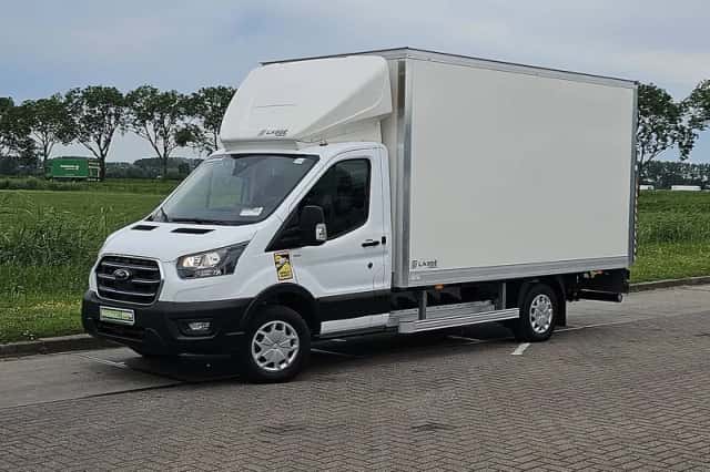 Ford E-Transit (2025) thumbnail 2
