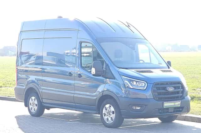 Ford Transit (2024) thumbnail 4