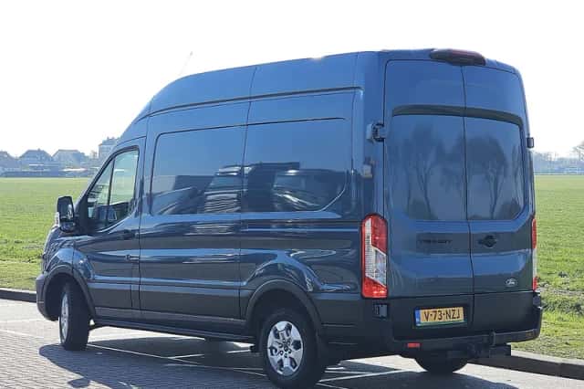 Ford Transit (2024) thumbnail 5