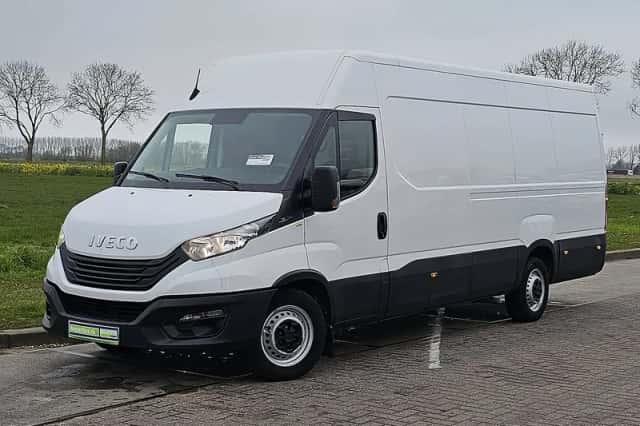 Iveco Daily (2024) thumbnail 2