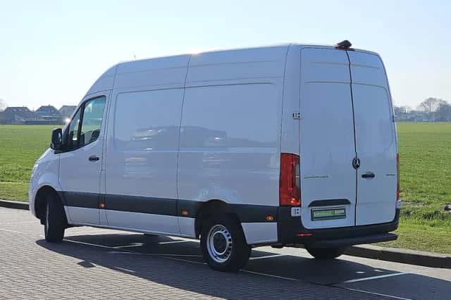 Mercedes-Benz Sprinter (2021) thumbnail 5