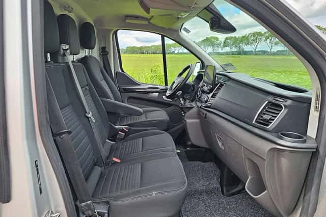 Ford Transit (2023) thumbnail 6