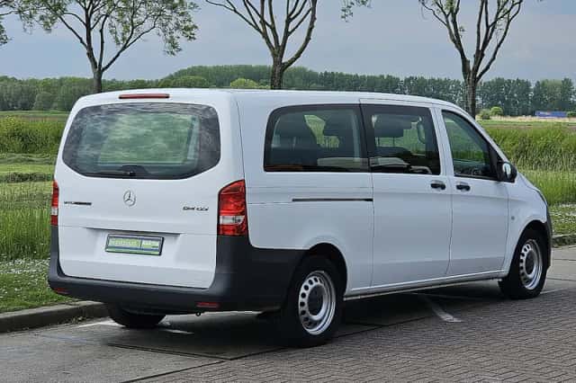 Mercedes-Benz Vito (2020) thumbnail 3