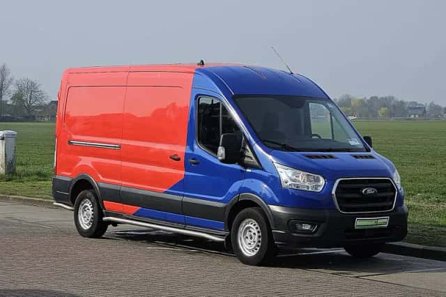 Ford Transit (2021) thumbnail 4