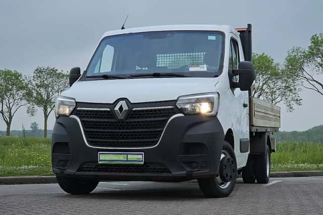 Renault Master (2023) thumbnail 1