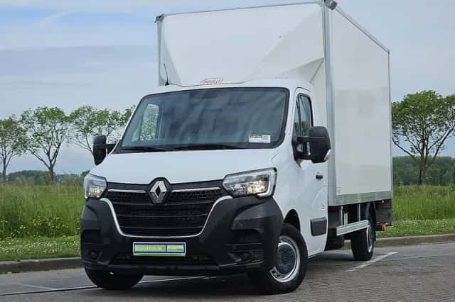 Renault Master (2024) thumbnail 1
