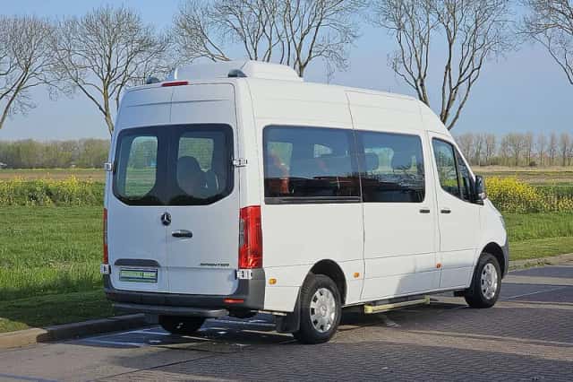 Mercedes-Benz Sprinter (2020) thumbnail 3