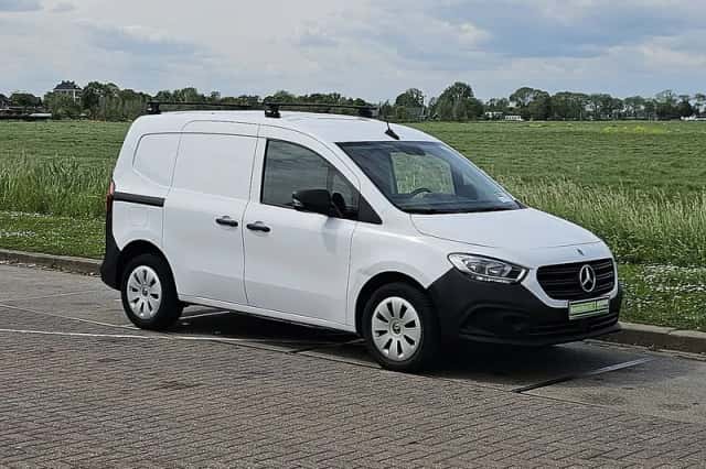 Mercedes-Benz Citan (2022) thumbnail 4