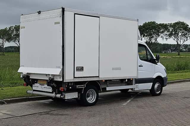 Mercedes-Benz Sprinter (2015) thumbnail 3