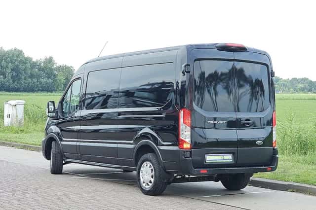 Ford Transit (2022) thumbnail 5