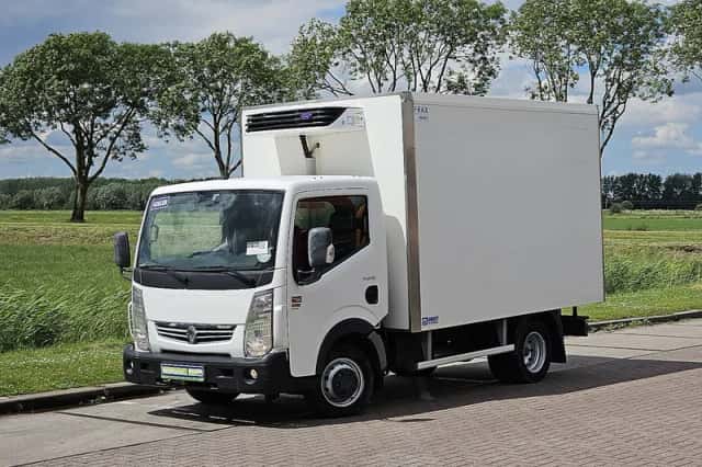 Renault Maxity (2015) thumbnail 2