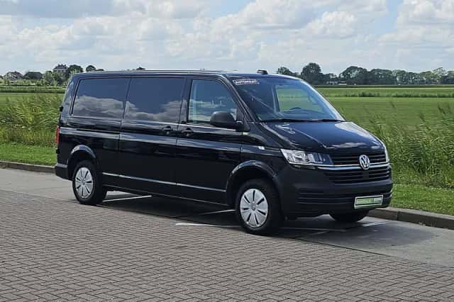 Volkswagen Transporter (2022) thumbnail 4