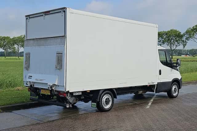 Iveco Daily (2015) thumbnail 3