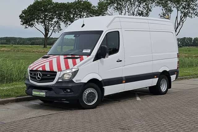 Mercedes-Benz Sprinter (2019) thumbnail 2