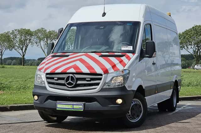 Mercedes-Benz Sprinter (2018) thumbnail 1