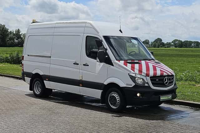 Mercedes-Benz Sprinter (2018) thumbnail 4