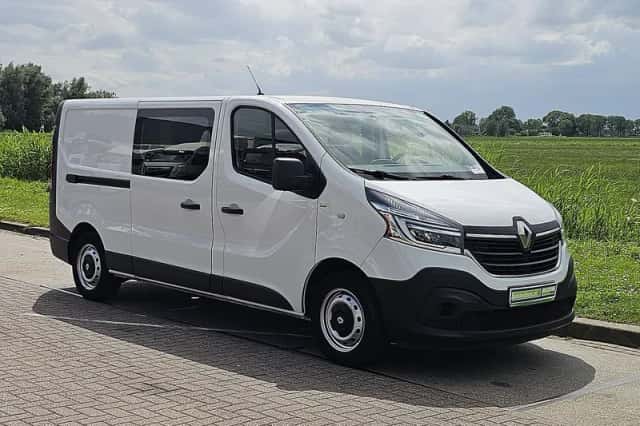 Renault Trafic (2019) thumbnail 4