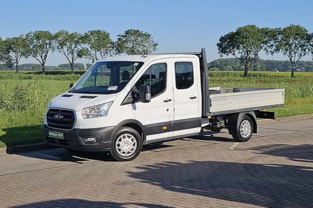 Ford Transit (2019) thumbnail 2