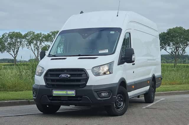 Ford Transit (2024) thumbnail 1
