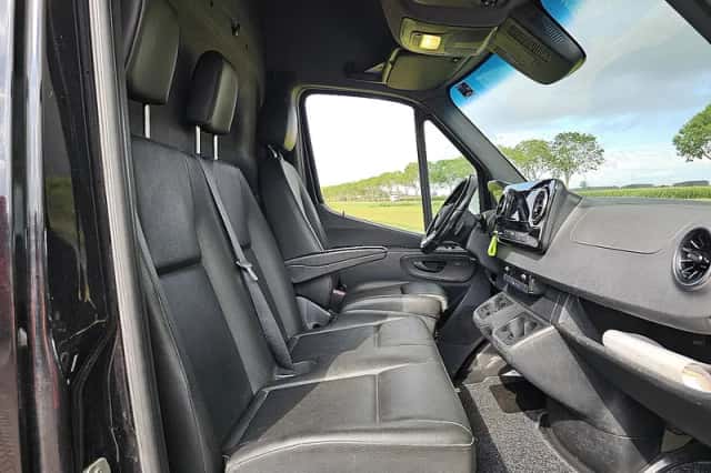 Mercedes-Benz Sprinter (2022) thumbnail 6