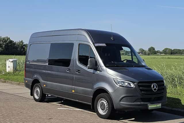 Mercedes-Benz Sprinter (2021) thumbnail 4