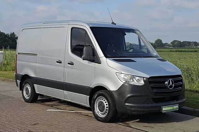 Mercedes-Benz Sprinter (2020) thumbnail 4