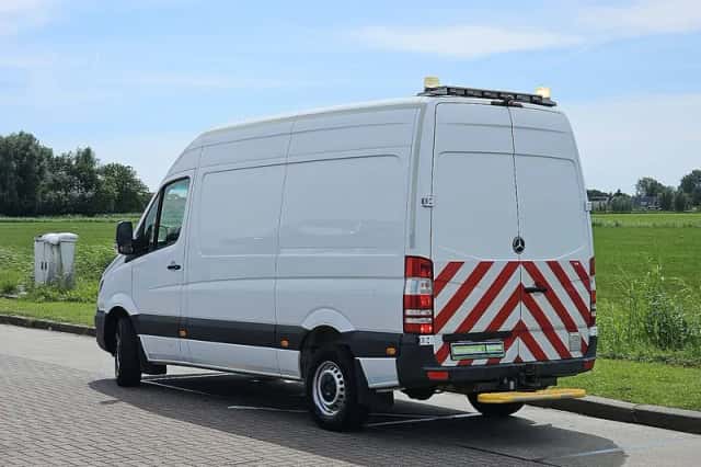 Mercedes-Benz Sprinter (2017) thumbnail 5