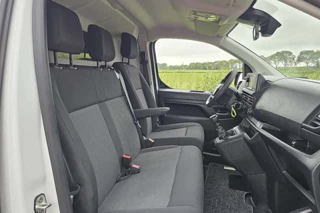 Peugeot Expert (2024) thumbnail 6