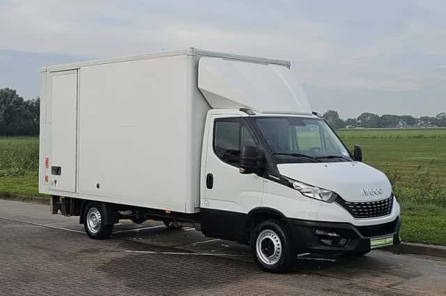 Iveco Daily (2021) thumbnail 4