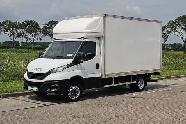 Iveco Daily (2022) thumbnail 2