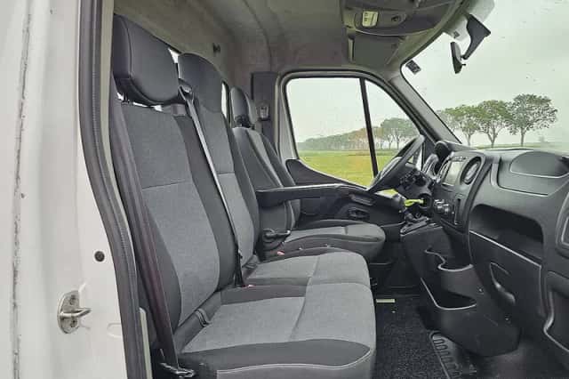 Renault Master (2019) thumbnail 6