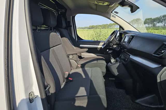 Opel Vivaro (2023) thumbnail 6