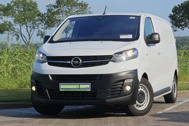 Opel Vivaro (2023) thumbnail 1