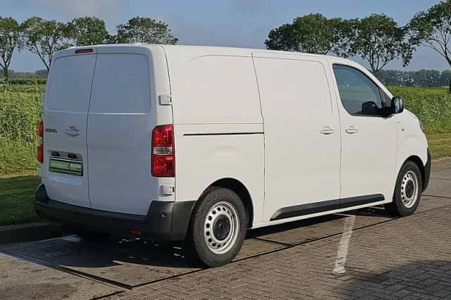 Opel Vivaro (2023) thumbnail 3