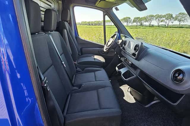 Mercedes-Benz Sprinter (2024) thumbnail 6