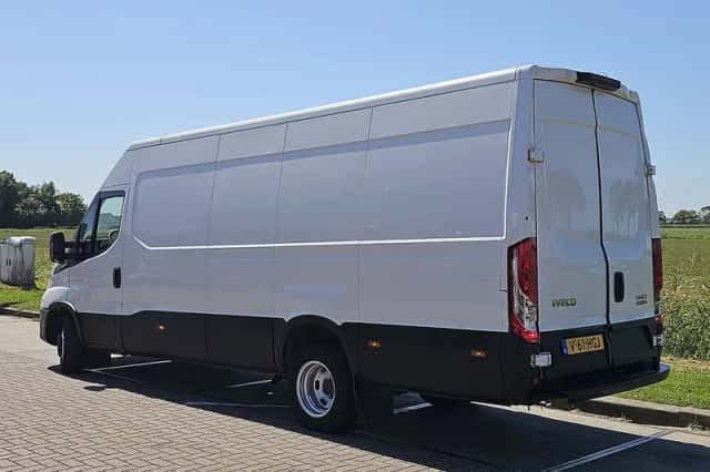 Iveco Daily (2021) thumbnail 5