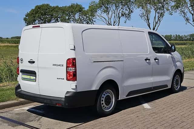 Toyota Proace (2026) thumbnail 3