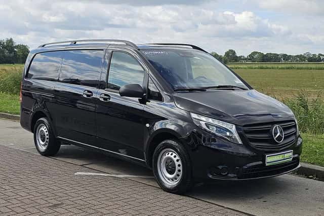 Mercedes-Benz Vito (2022) thumbnail 4