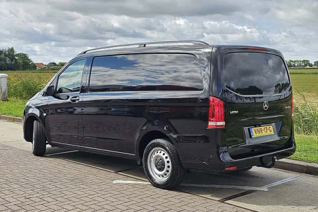 Mercedes-Benz Vito (2022) thumbnail 5