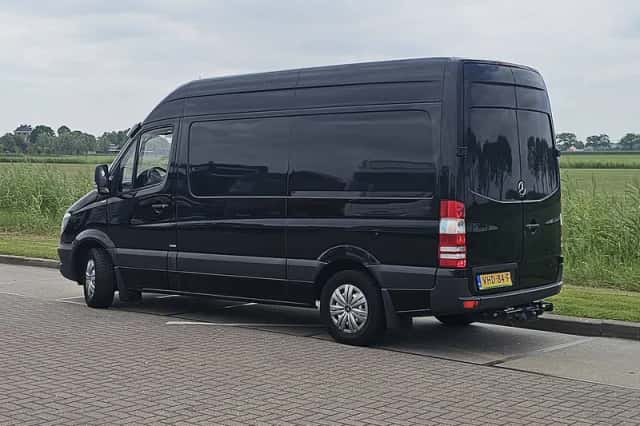 Mercedes-Benz Sprinter (2015) thumbnail 5