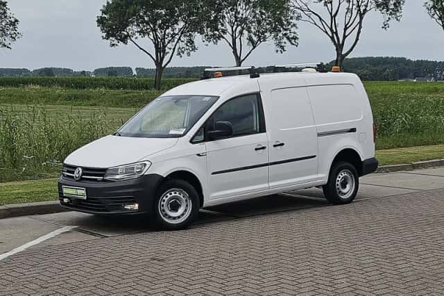 Volkswagen Caddy (2019) thumbnail 2
