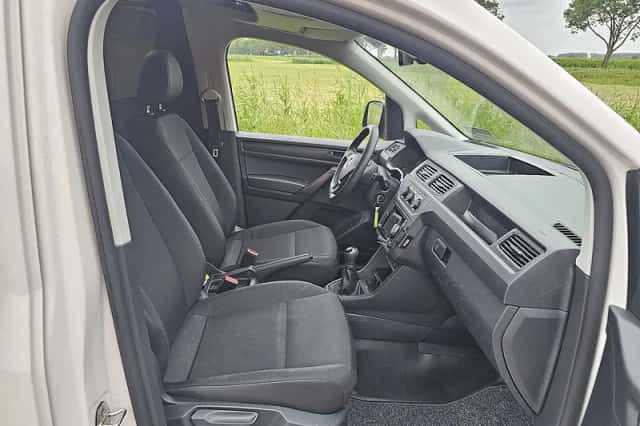 Volkswagen Caddy (2019) thumbnail 6