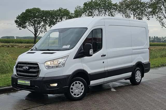 Ford Transit (2020) thumbnail 2