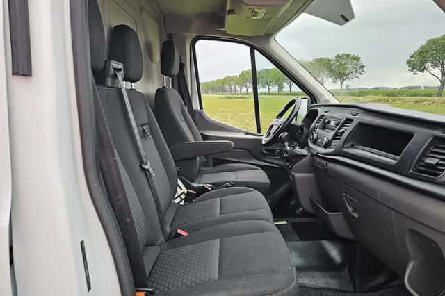 Ford Transit (2020) thumbnail 6