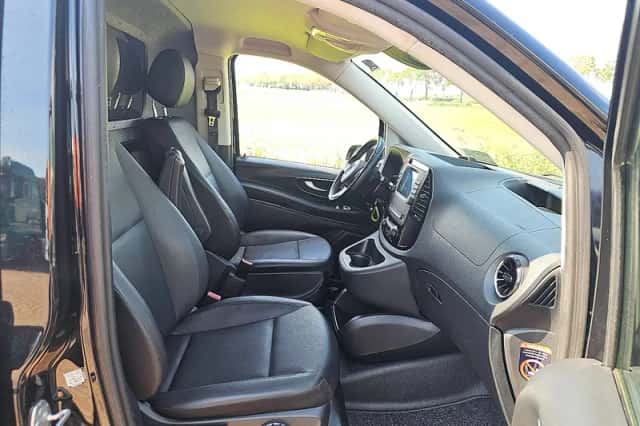 Mercedes-Benz Vito (2021) thumbnail 6